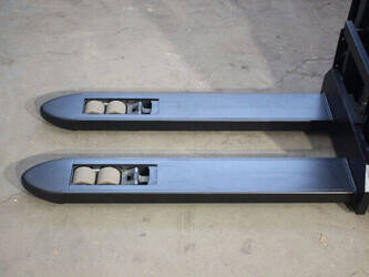 2020-toyota-swe200d-1404363-44904277