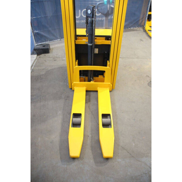 2015 Jungheinrich EJC 216-44904299