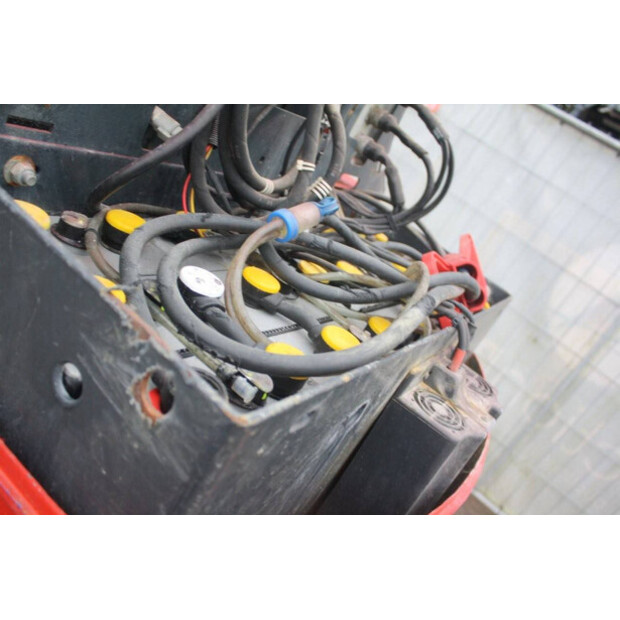 2015 ايه تي ان Piaf 880R-44904330