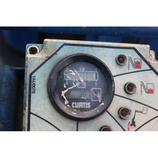 2013 ايه تي ان Piaf 880R-44904358