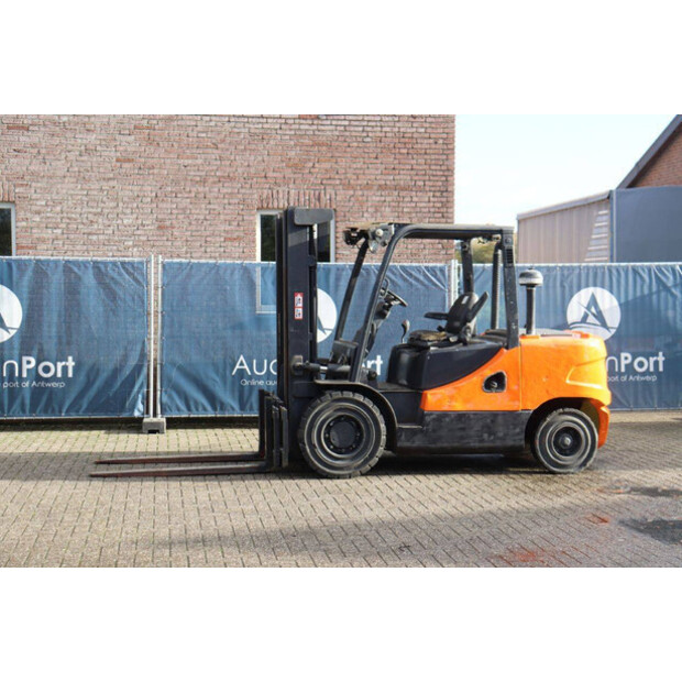 2012 Doosan D45SC-5-44904378