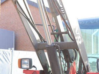 2005-volvo-l25b-p-1404371-44904481