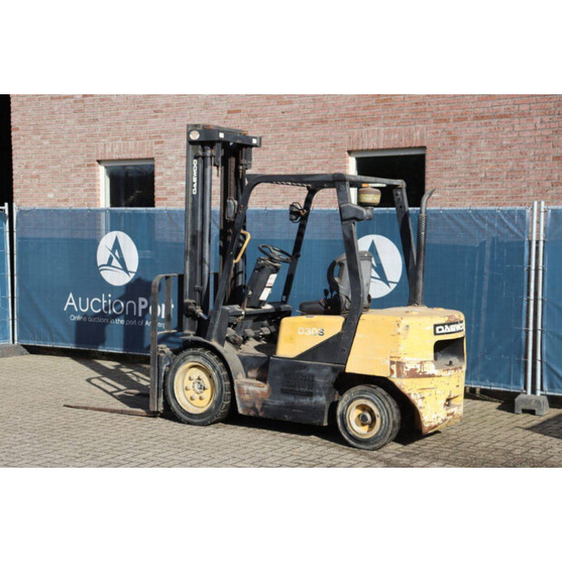 2000 Daewoo D30S-3-44904523