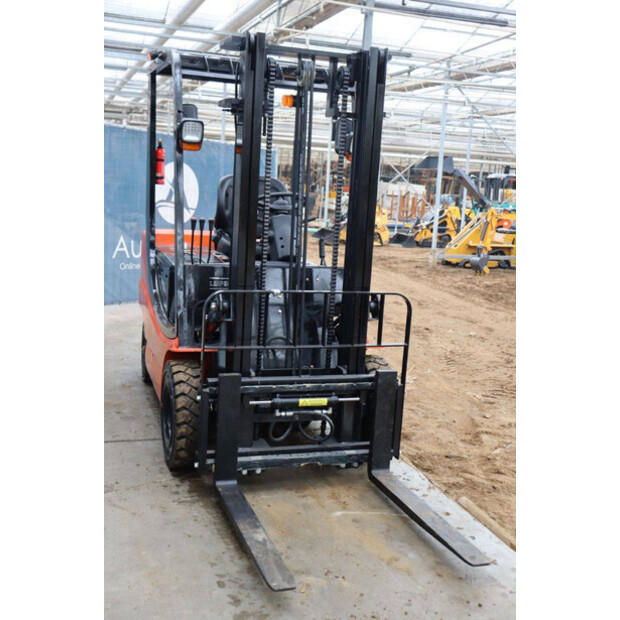 2025 نيتشيكي CPD-20-44904600