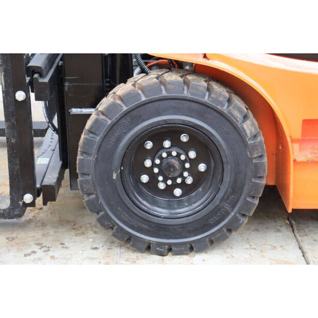 2025 نيتشيكي CPD-20-44904608