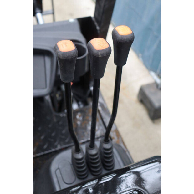 2025 نيتشيكي CPD-20-44904618