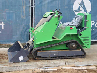 صورة ل شيولات مجنزرة نيتشيكي SK-911