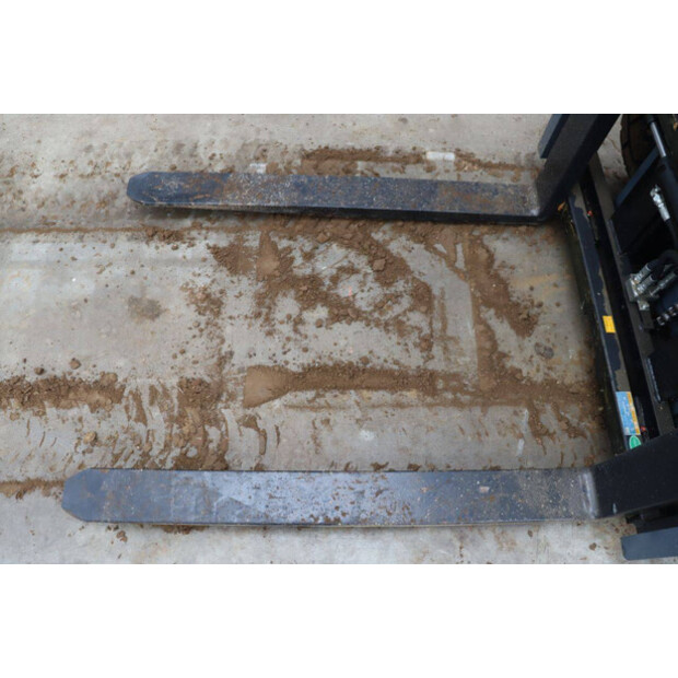 2025 VMAX CPCD35-44904946