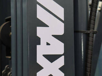 2025-vmax-cpcd35-1404385-44904949