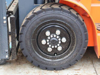 2025-vmax-cpcd35-1404385-44904952