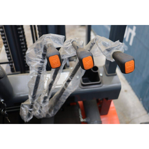 2025 VMAX CPCD35-44904965