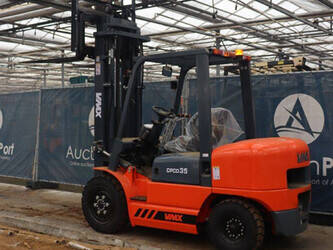 2025-vmax-cpcd35-1404385-44904975