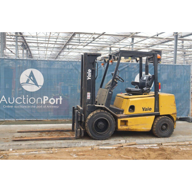 1991 يال GDP30TEE2030-44904977