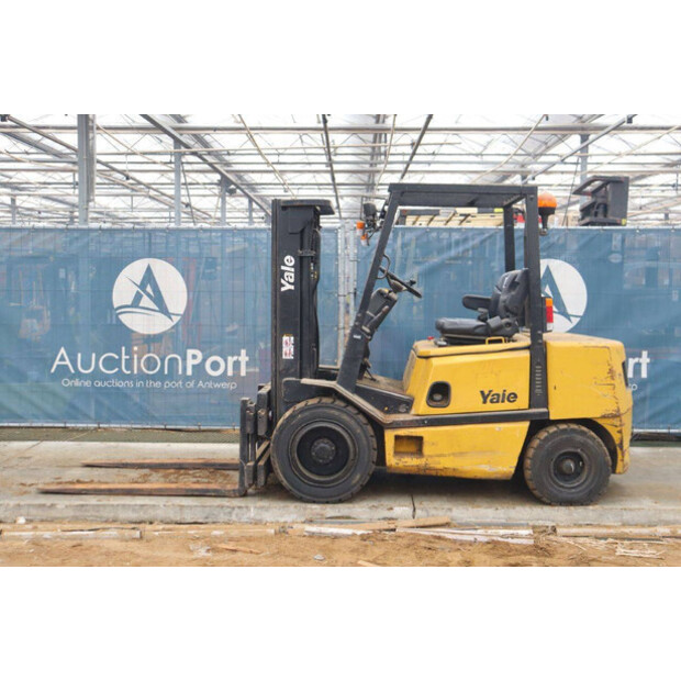 1991 يال GDP30TEE2030-44904978