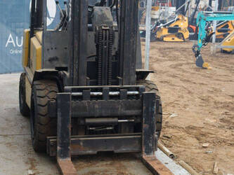 1991-yale-gdp30tee2030-44904983