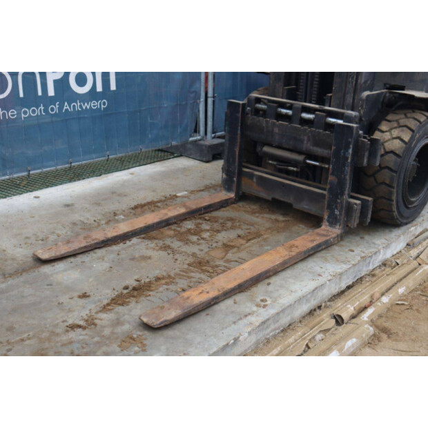 1991 يال GDP30TEE2030-44904986