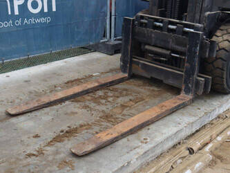 1991-yale-gdp30tee2030-44904986