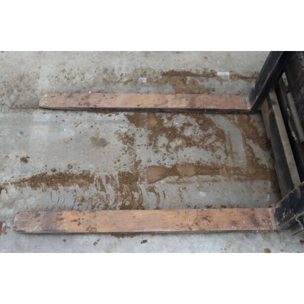 1991 يال GDP30TEE2030-44904987