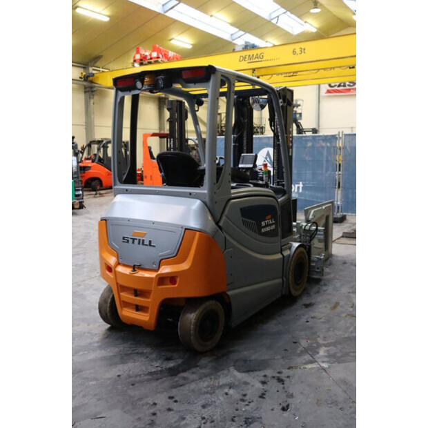 2020 Still RX60-25-44905183