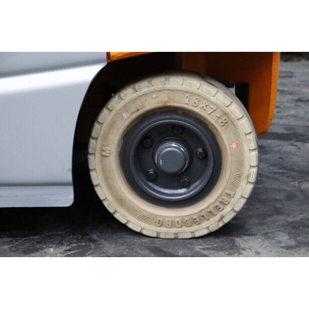 2020 Still RX60-25-44905196