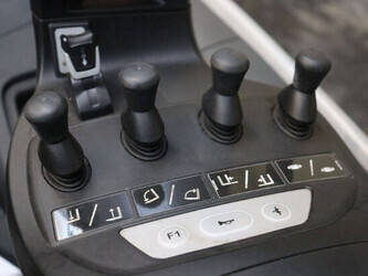 2020-still-rx60-25-44905209