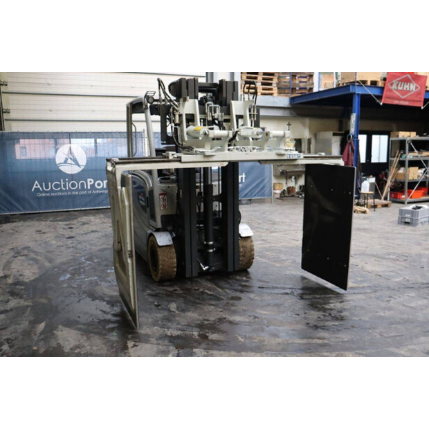 2020 Still RX60-25-44905225