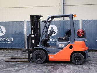 2024-toyota-02-8fgf20-44905272