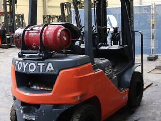 2024-toyota-02-8fgf20-44905275