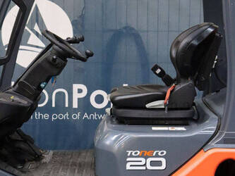 2024-toyota-02-8fgf20-44905290