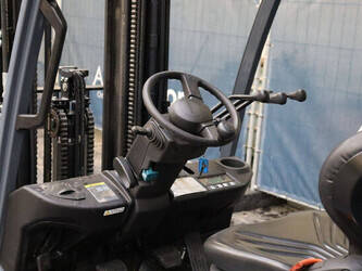 2024-toyota-02-8fgf20-44905292