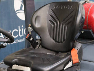 2024-toyota-02-8fgf20-44905295