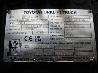 2024-toyota-02-8fgf20-44905297