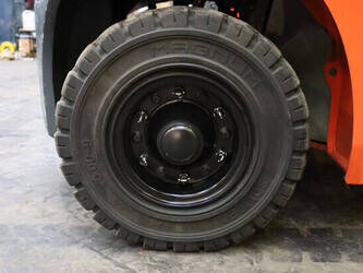 2024-toyota-02-8fgf20-44905309