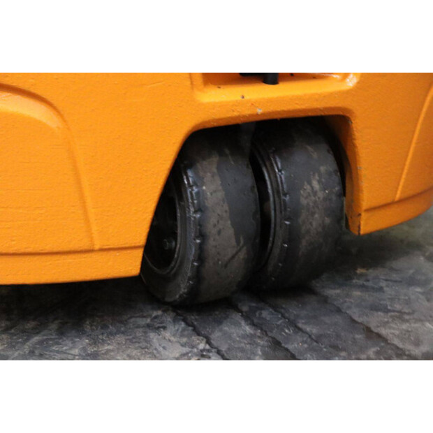 Still RX20-20-44905327