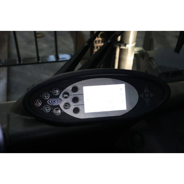 2019 Still RX70-40-44905384