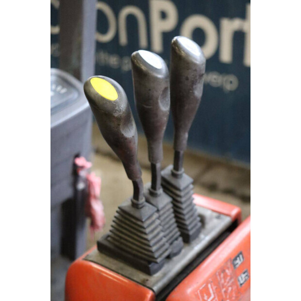 2000 BT CBE 2.0 T-44905532