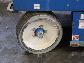 2015-skyjack-sj3226-1404401-44905557