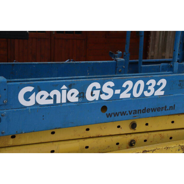 1999 جيني GS-2032-44905625