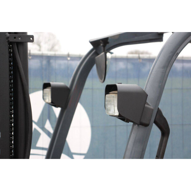 2010 تويوتا 8FBET16-44905888