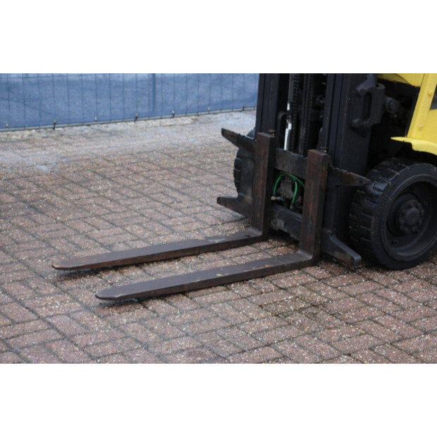 1999 هايستر E2.50XM-847-44905978