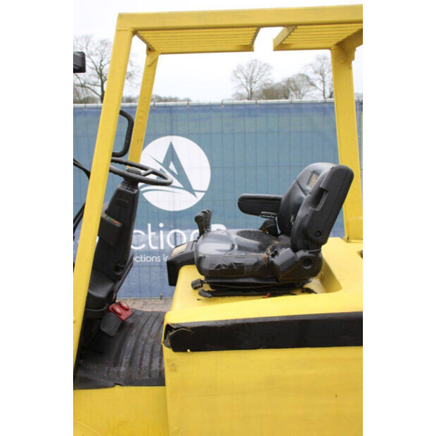 1999 هايستر E2.50XM-847-44905986