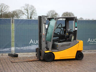 Image de CHARIOTS ÉLÉVATEURS 2018 Jungheinrich EFG 316