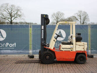 nissan-pf02a20u-1404419-44906062