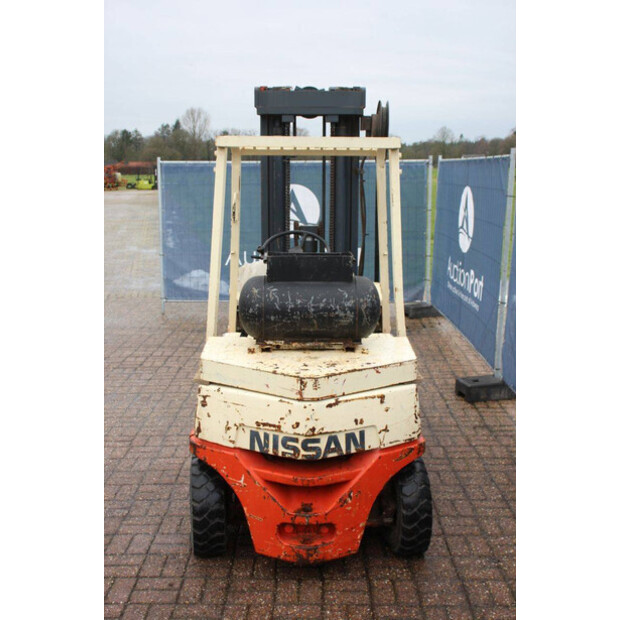 NISSAN PF02A20U-44906064