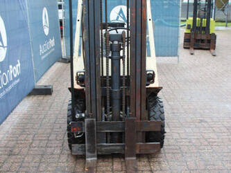 nissan-pf02a20u-1404419-44906067