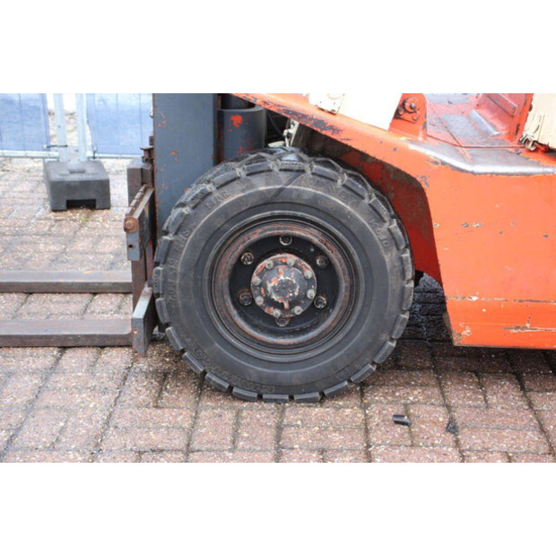 NISSAN PF02A20U-44906073