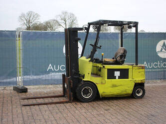 Image de CHARIOTS ÉLÉVATEURS 1997 Clark 30S