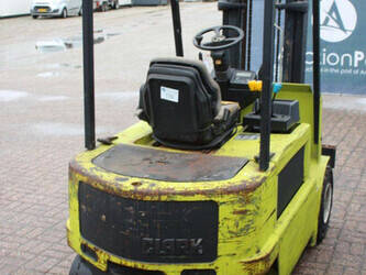 1997-clark-30s-44906093