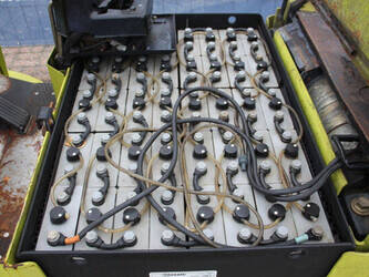 1997-clark-30s-44906105