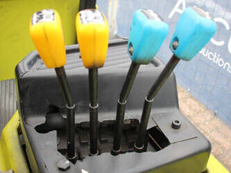 1997-clark-30s-44906113